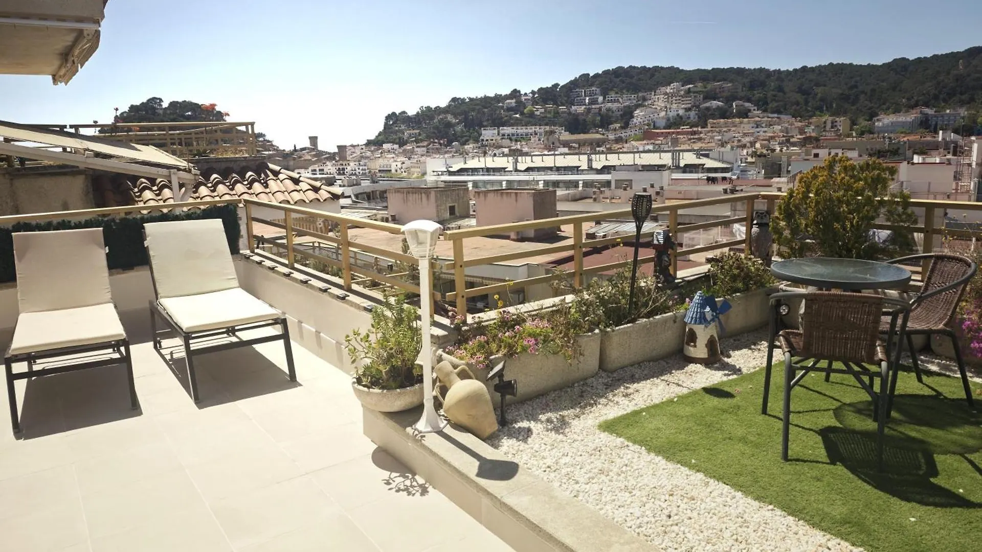 Apartment Luna Tossa De Mar With Jacuzzi, 5Mins Walking To The Beach, Sea And Castle View Big Terrace
