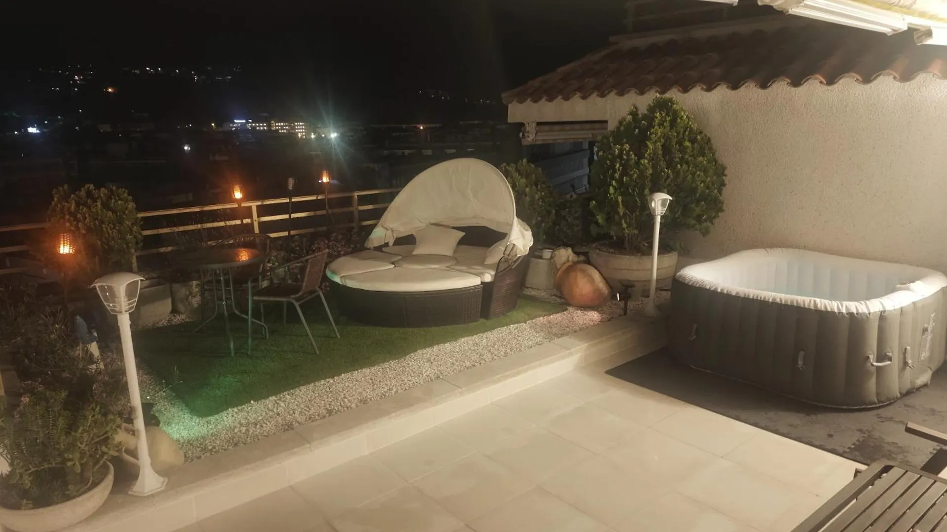 Apartment Luna Tossa De Mar With Jacuzzi, 5Mins Walking To The Beach, Sea And Castle View Big Terrace 0*,